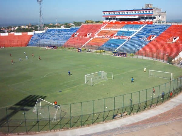 Foto do Estadio ueno La Nueva Olla